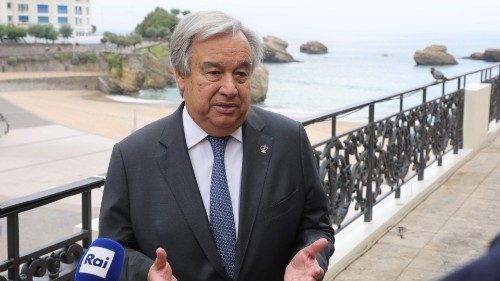 FILE: Photo of United Nations Secretary-General Antonio Guterres speaking to the press in 2019.