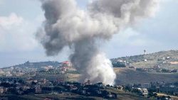 Bombardamenti al confine col Libano