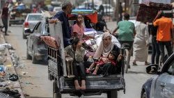 A family flees Rafah