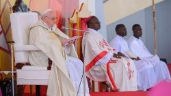Papież podczas wizyty w Kongo, gdzie potępił neokolonializm