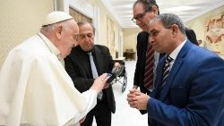 Сустрэча Папы з Басамам Арамінам і Рамі Эльханам