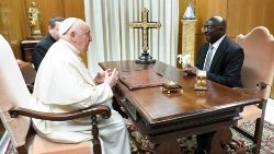 Папа Франциск и вице-президент Республики Гана г-н Махамуду Бавумия (Ватикан, 24 апреля 2024 г.)