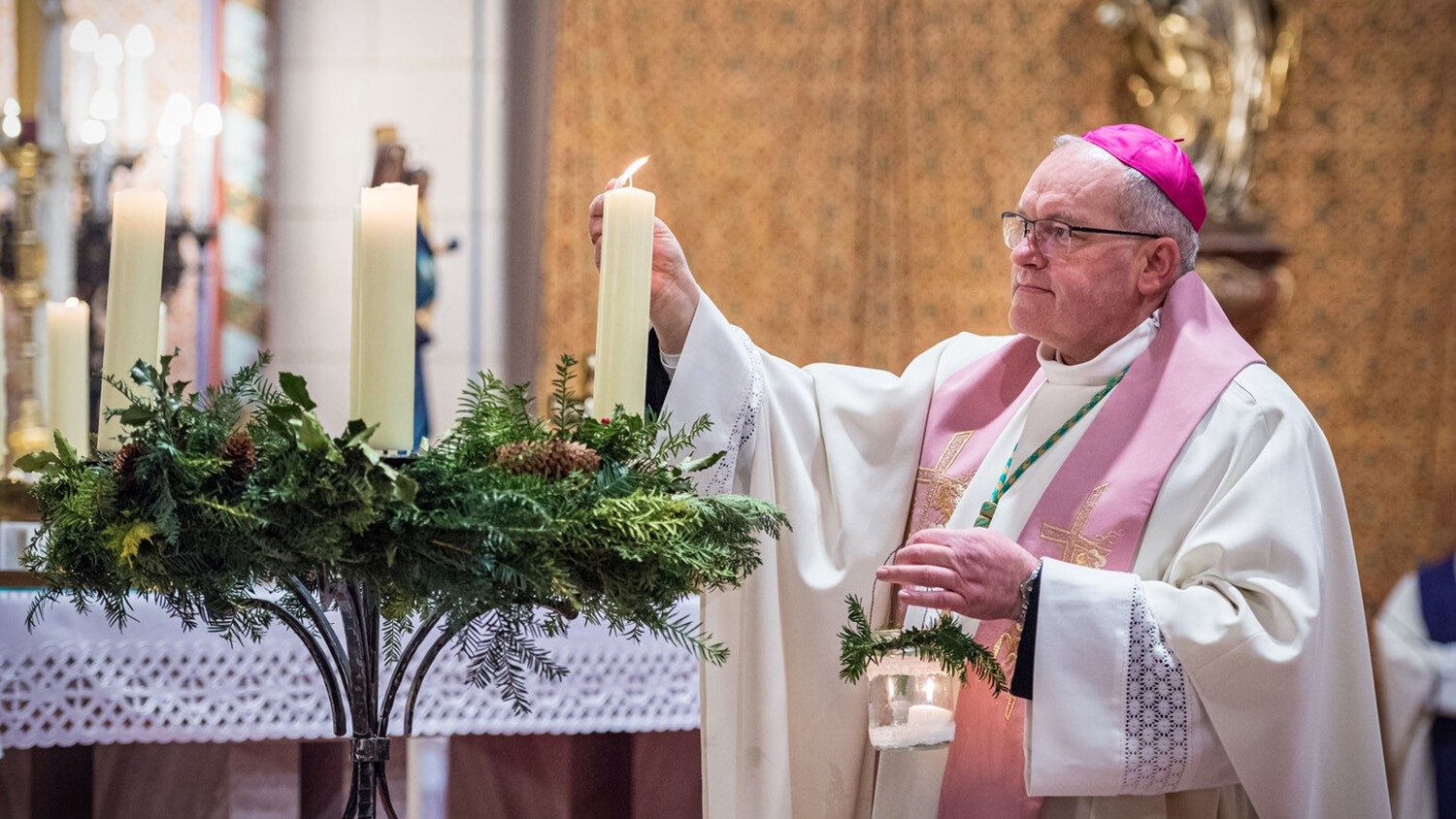 Arcibiskupom Metropolitom Olomouca Sa Stal Mons Josef Nuz K Vatican News