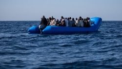 Flüchtlinge aus Libyen auf dem Weg nach Europa