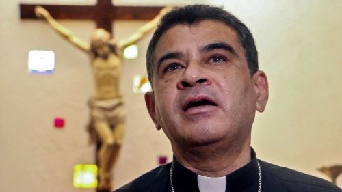 Никарагуа: епископ Алварес осъден на 26 години затвор