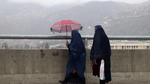 Afghanistan: Situation von Frauen und Minderheiten weiter prekär