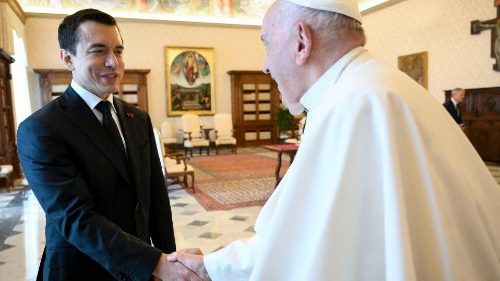 Ecuadors Präsident Daniel Noboa traf Papst Franziskus