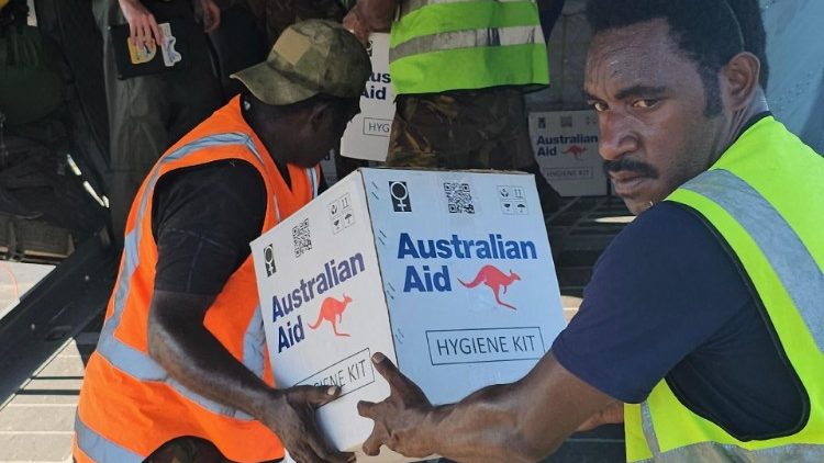 Hilfsgüter für Papua Neuguinea