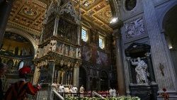 Úrnapi pápai szentmise a Lateráni székesegyházban  
