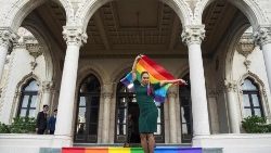 Unterstützer der LGBTQ-Gemeinschaft feiern die Entscheidung