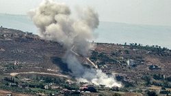 Efectos de un bombardeo israelí sobre el pueblo de Khiam, en el sur del Líbano, cerca de la frontera