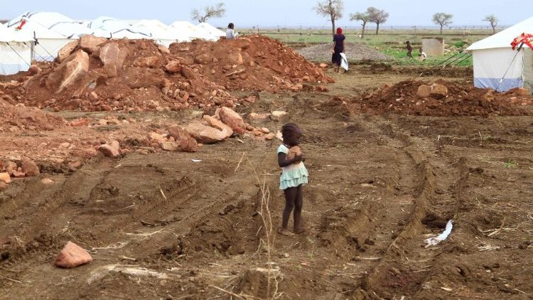 Kind auf der Flucht vor dem Bürgerkrieg im Sudan