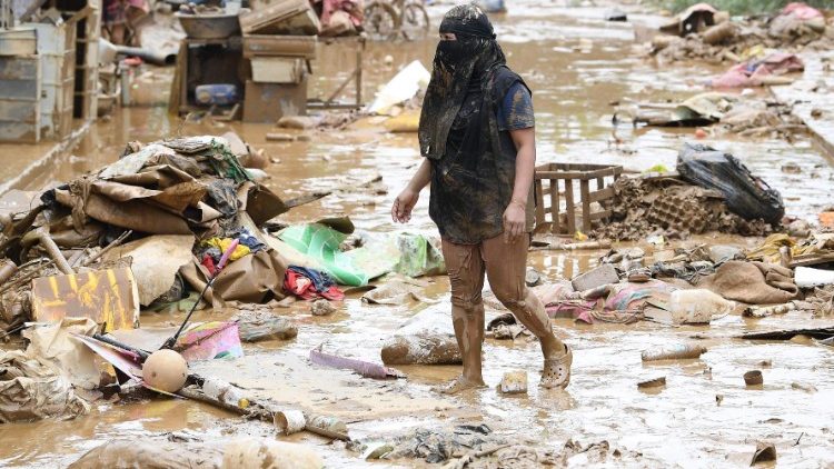 Filippine, il tifone Gaemi flagella il sudest asiatico con oltre trenta vittime