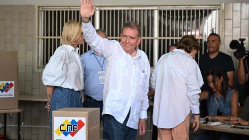 Venezuela, EEUU reconoce la victoria de González Urrutia