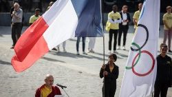 Der Co-Präsident der Union der Buddhisten in Frankreich, Lama Jigme Thrinle Gyatso, bei einem interreligiösen Treffen anlässlich der Olympischen Spiele in Paris am 4.8.2024