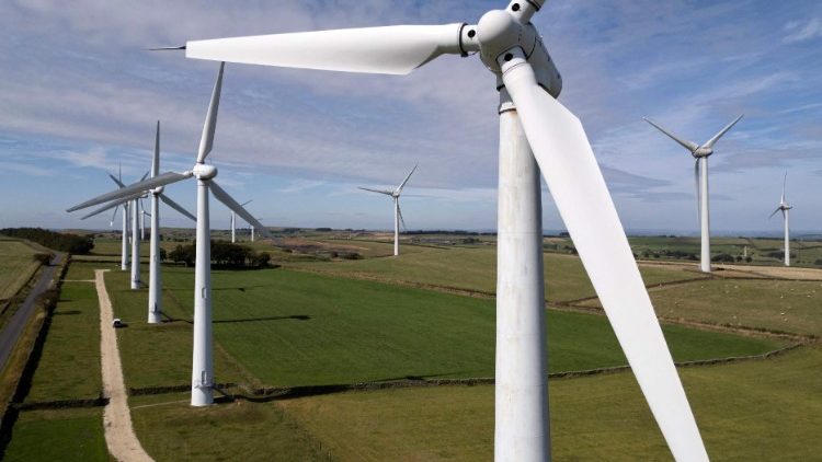 BRITAIN-ENERGY-RENEWABLES-CLIMATE-WIND