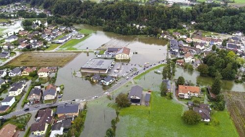 Hochwasser in Österreich: Caritas im Einsatz