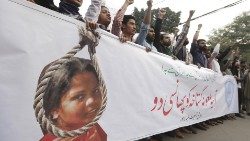 Proteste in Lahore gegen die Freilassung Asia Bibis