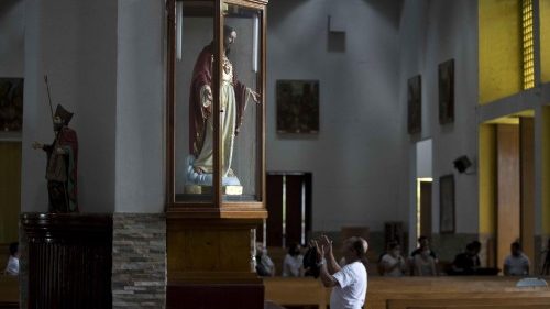 Nicaragua: Policía detiene a sacerdote de 80 años