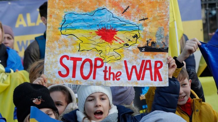 बुखारेस्ट में यूक्रेन के समर्थन में रैली