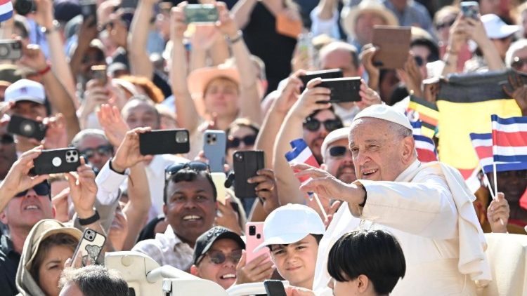 Papa Francisc la audiența generală din Piața San Pietro (5 iunie 2025)