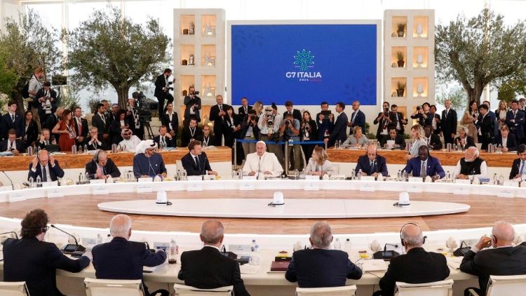 Il Papa al G7 in Puglia
