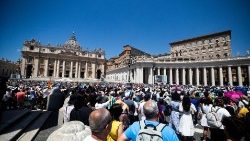 教皇フランシスコによる2024年6月30日のお告げの祈り　バチカン・聖ペトロ広場