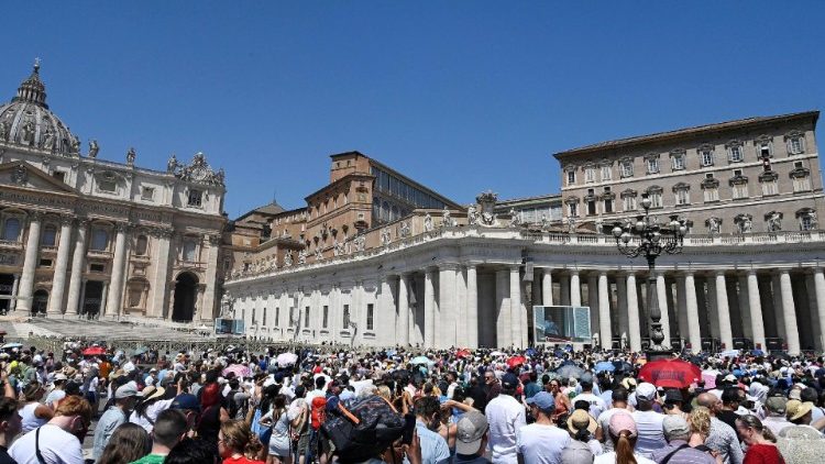 Pope Francis' Sunday Angelus prayer