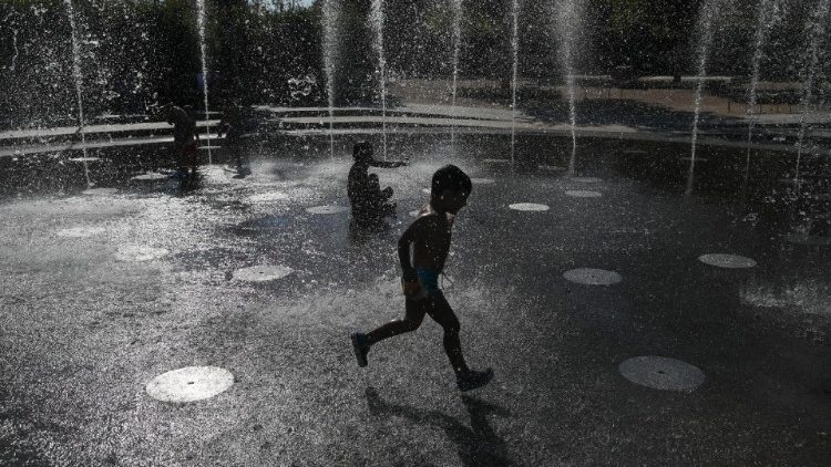 Heatwave in Greece (17 July 2024 photo)