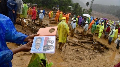 Indien: Trauer um Opfer von Erdrutschen