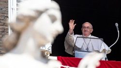 Il Papa, cessate fuoco a Gaza, conflitto non si allarghi