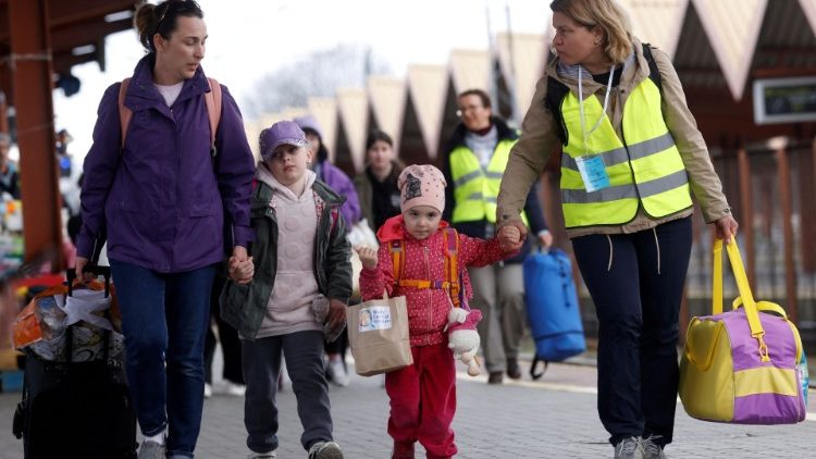 Flüchtlinge aus Odessa im November 2022 bei ihrer Ankunft im polnischen Przemysl