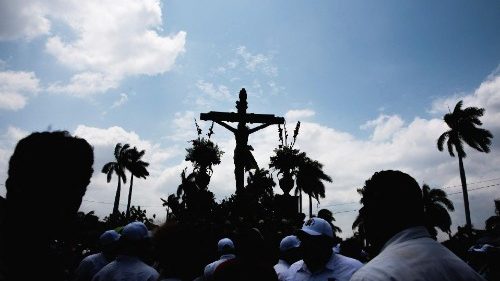 Il Nicaragua espelle 7 sacerdoti a Roma