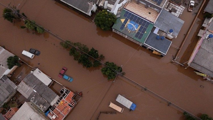 As enchentes no Rio Grande do Sul castigaram milhares de gaúchos no mês de maio