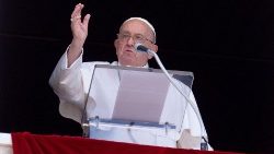 Papa Francesco all'Angelus del 16 giugno 2024