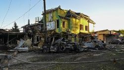 הרס בעקבות פגיעת הטילים הרוסית בעיר וילניאנסק 