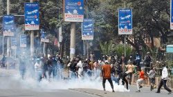 Proteste gegen die von der kenianischen Regierung beschlossenen Gesetzesreformen in Nairobi