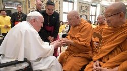 Papst empfing thailändische Buddhisten