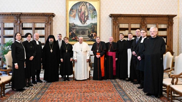 Папа Франциск с икуменическа делегация от Финландия