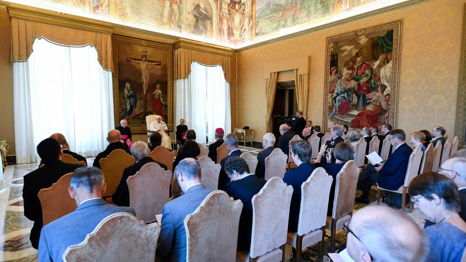 Pope praises courageous, prophetic work of ecumenical scholars ...