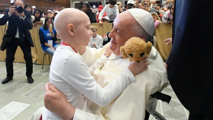 Susret Pape s djecom 