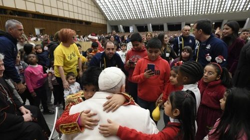 Avec le Pape à Rome, une Journée mondiale des enfants sous le signe de la paix