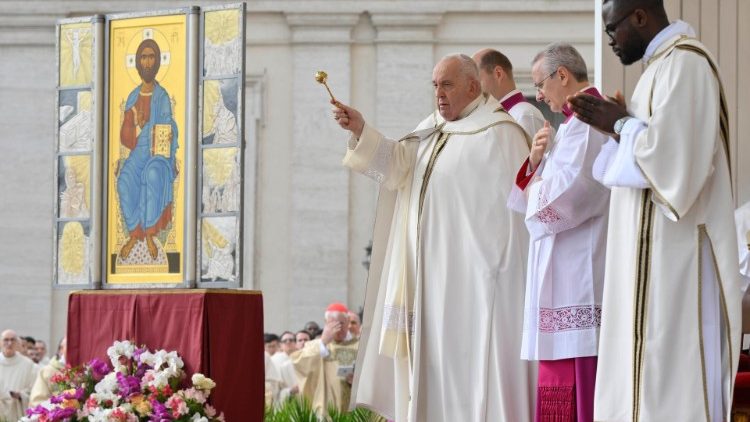 Santa Missa da Ressurreição do Senhor presidida pelo Papa Francisco no Domingo de Páscoa (31/03/2024)