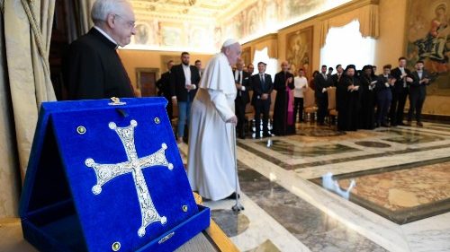 Papst lobt Zusammenarbeit mit orthodoxer Kirche Griechenlands