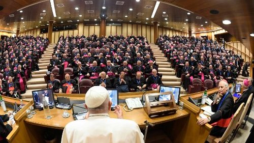 Migrations, vocations, diocèses, le Pape en dialogue avec l’épiscopat italien