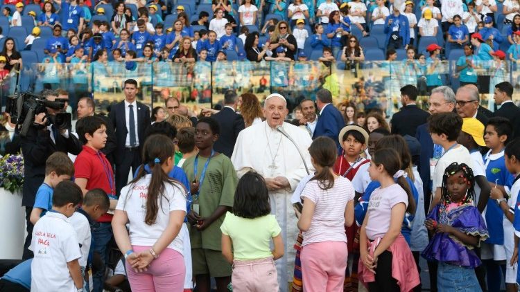 Diálogo del Papa Francisco con participantes de la Jornada Mundial de los Niños      