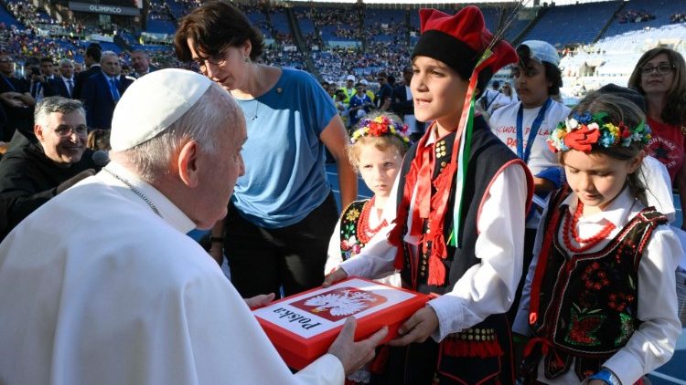 O Papa no Estádio Olímpico para a Jornada Mundial das Crianças