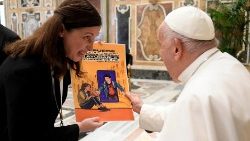 教皇フランシスコ、青少年司牧をめぐる国際会議の参加者との集い　2024年5月25日　バチカン宮殿
