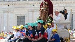 Le Pape François lors de la première Journée mondiale des enfants le 26 mai 2024. 