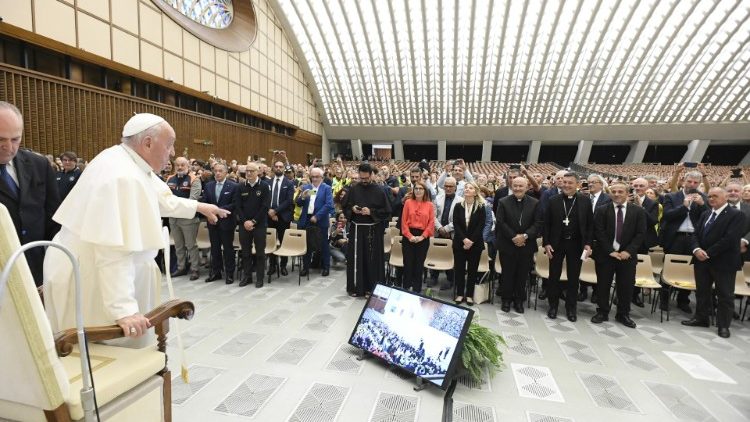 El Papa en el Aula Pablo VI del Vaticano